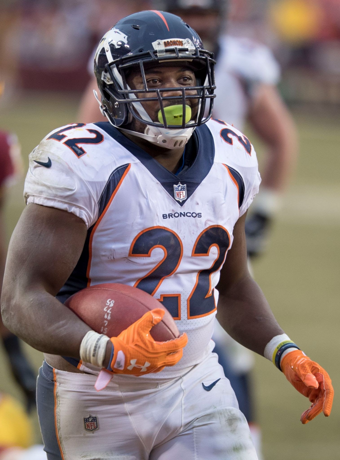 High school football: Former NFL running back C.J. Anderson takes over  California program