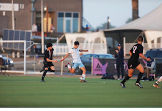Kaden Standish passes the ball in a game against Timbers academy. Standish is expected to get plenty of playing time early in his career at UCSB.