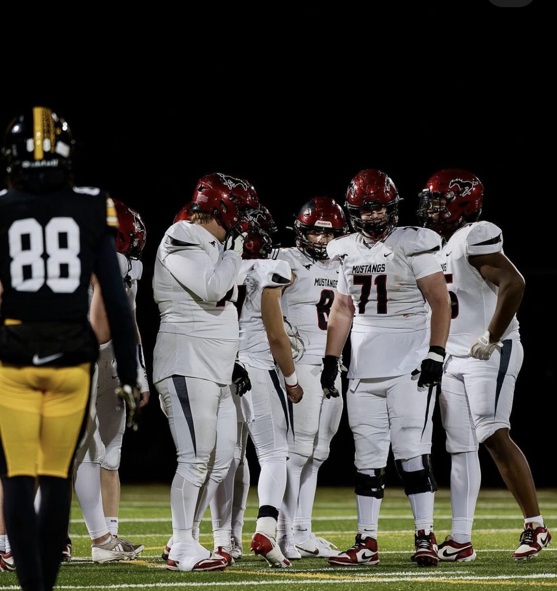 Monte Vista Mustangs during a huddle in their playoff game against Bishop O’Dowd. 
Via Instagram - rowenawoodphotos
